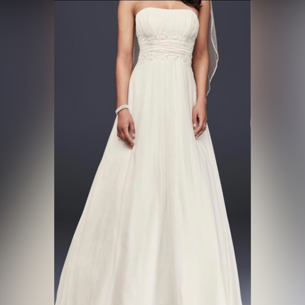 David's Bridal Empire Waist Wedding Dress